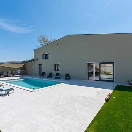 Cesarica By Kompas Vila