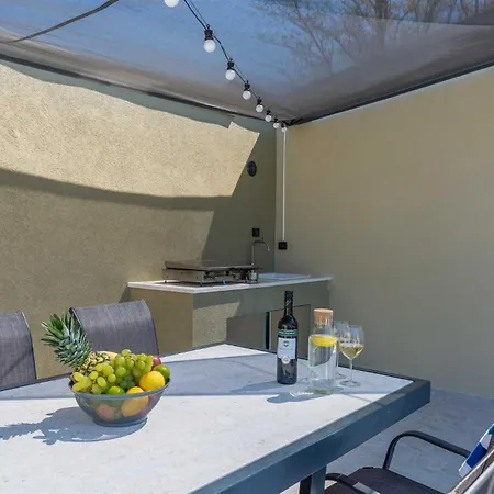 Vila Cesarica By Kompas *