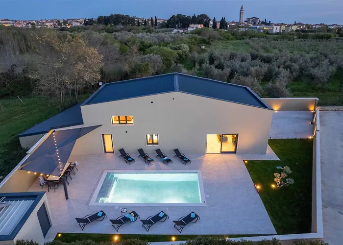 Cesarica By Kompas Vodnjan